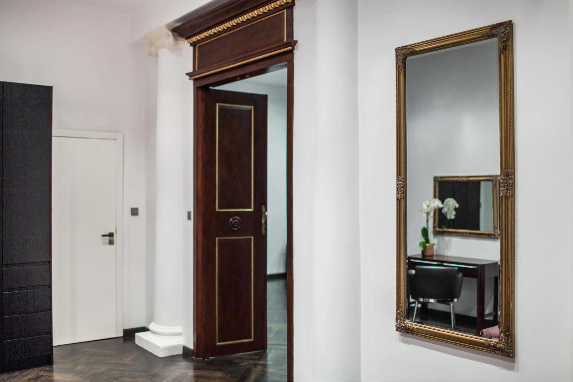 Szlak 11 - All In Apartments Krakow Ngoại thất bức ảnh