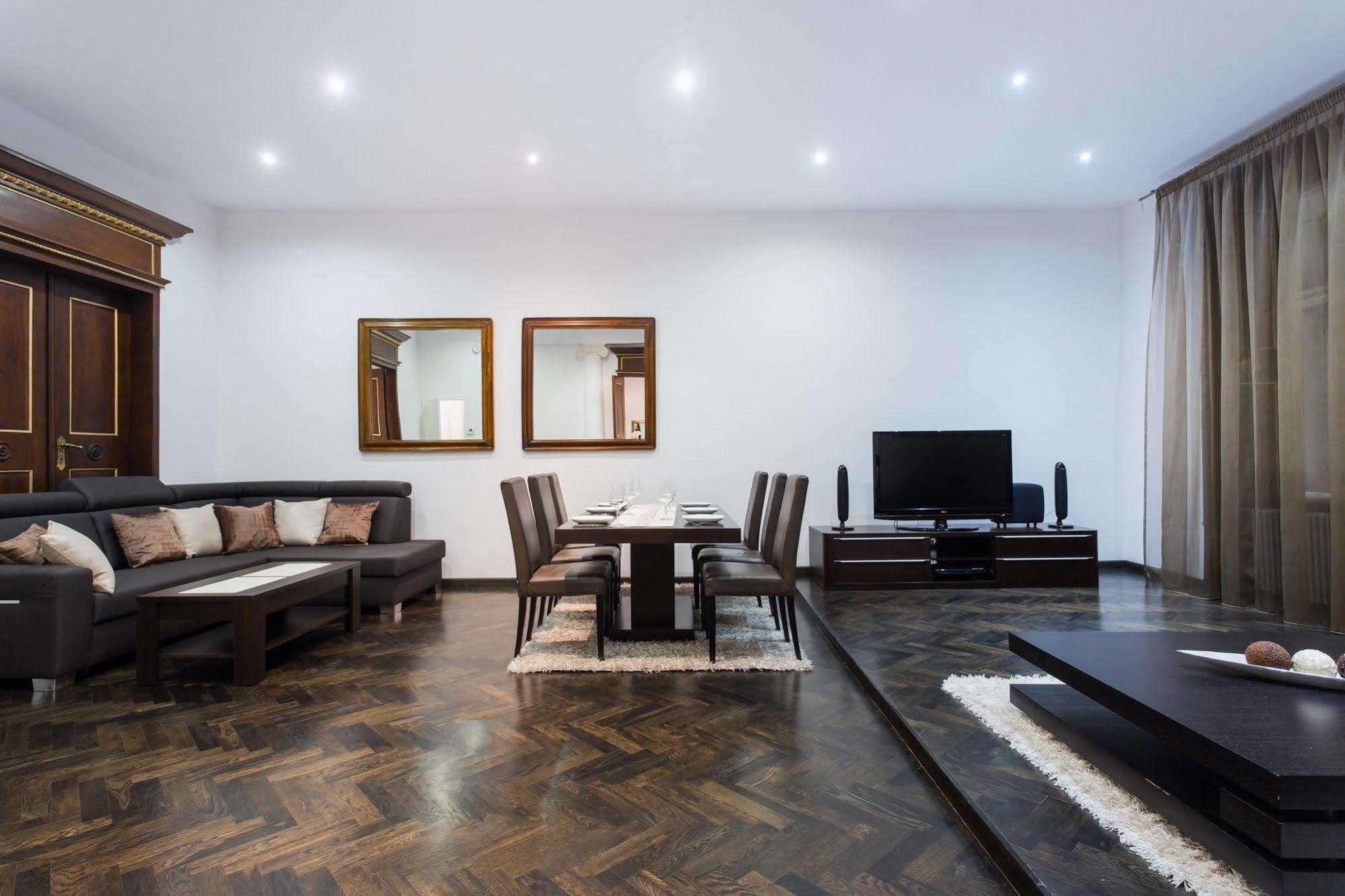 Szlak 11 - All In Apartments Krakow Ngoại thất bức ảnh